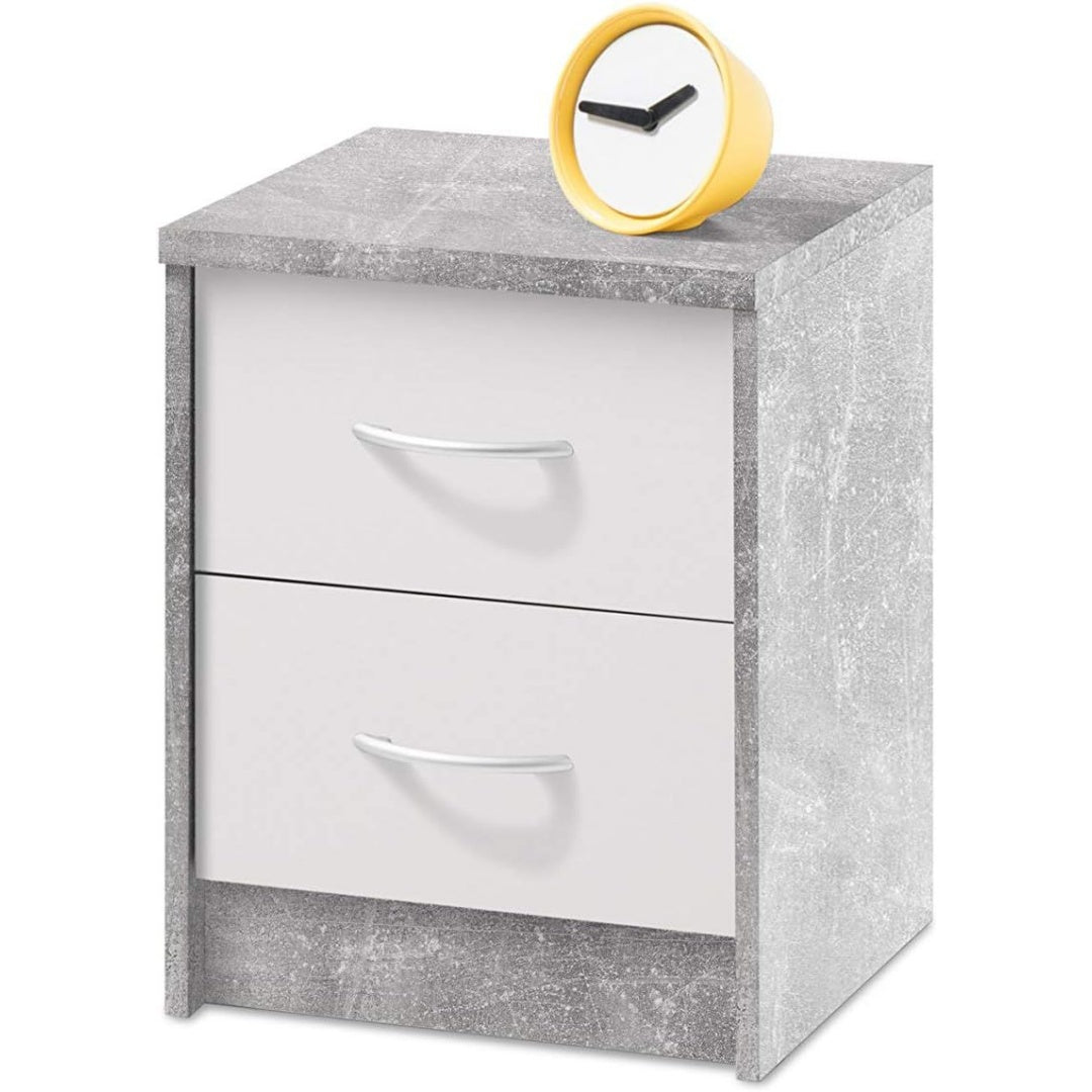 Une silhouette equilibree pour ce commode avec tiroirs, a l'aspect bois, teinte bois naturel