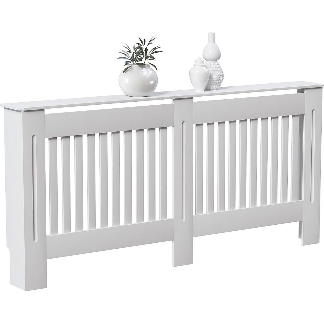 Un espace mieux organise grace a ce meuble de rangement aux lignes contemporaines, finition blanc et vert
